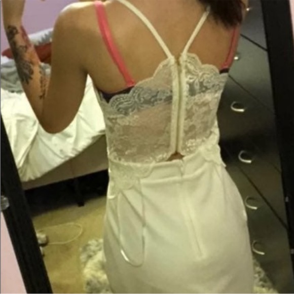 Dress - Picture 6 of 7